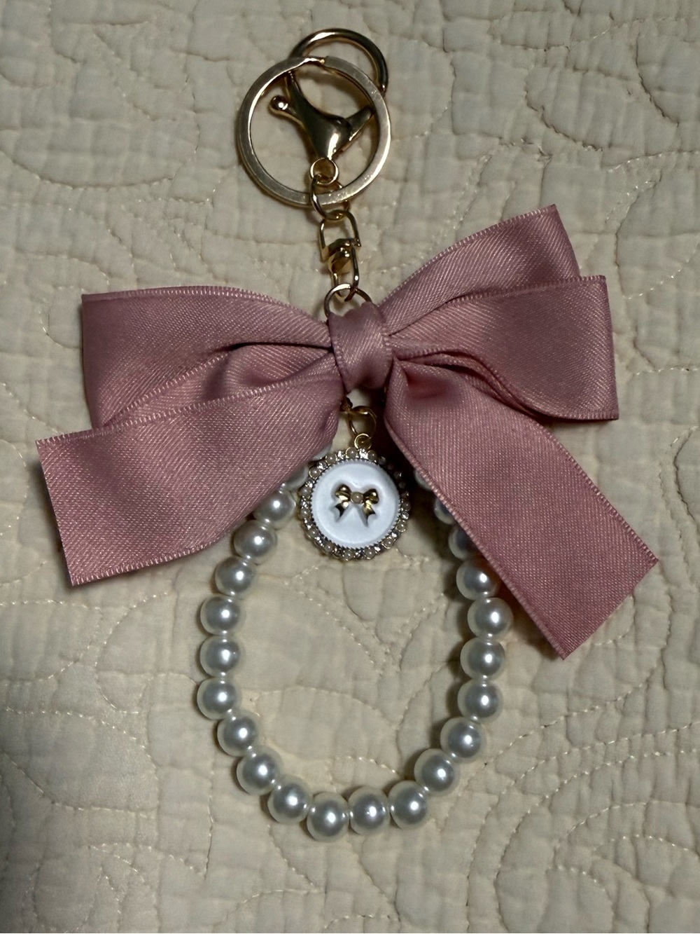 Bag Charm/Key Chain Pink Bow w/Pearl wristlet Elegant Women’s Accessory! New